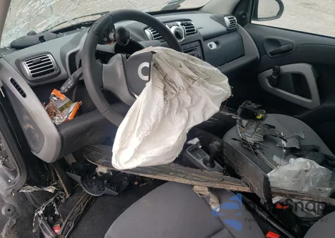 2009 Smart Fortwo Pure z USA, uszkodzony, nr VIN WMEEJ31X49K252322